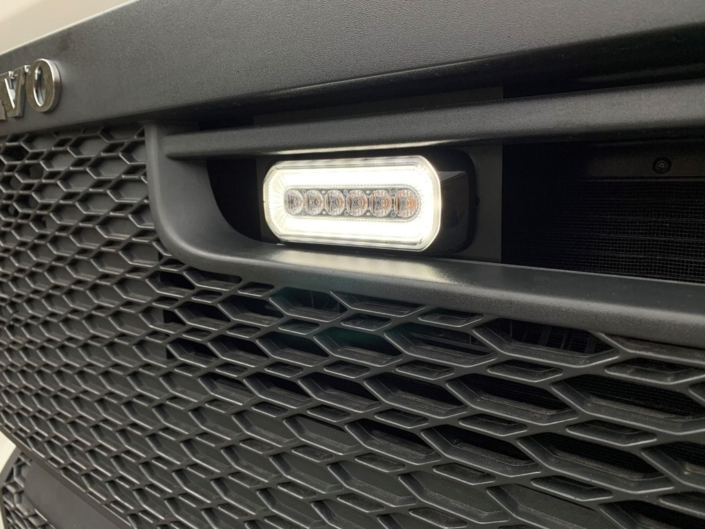 Grille Support for LED Flashlights with Position Light for Volvo FH4B