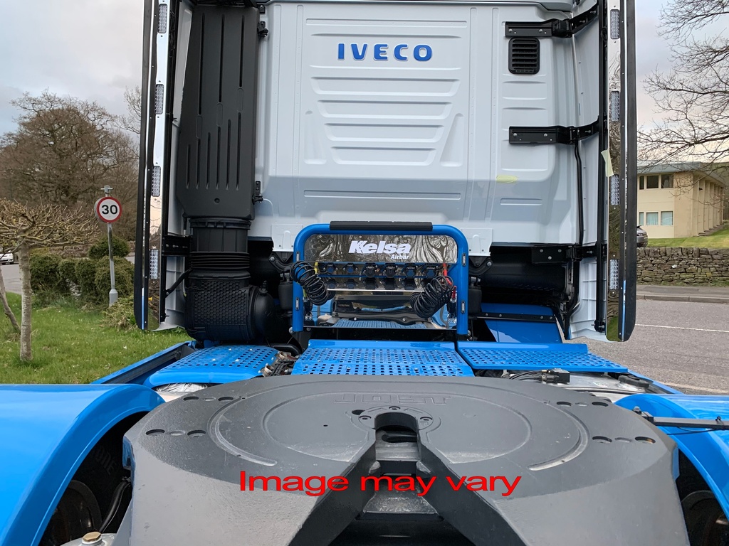 AirBar Aluminum IVECO S-WAY AS - 4 Red LED
