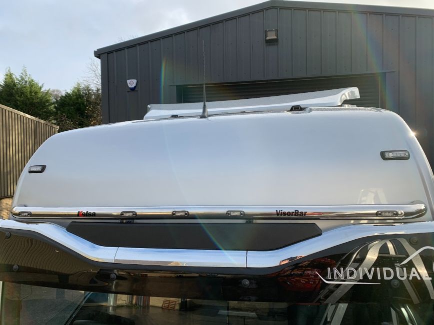 Stainless Steel VisorBar for MAN TGX GX Cab | 5 LEDs