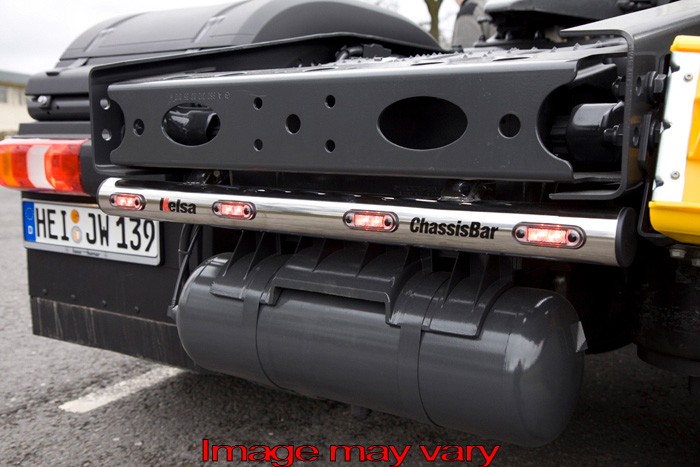 ChassisBar Aluminum MB Actros vanaf 2012 - 4 Red LED
