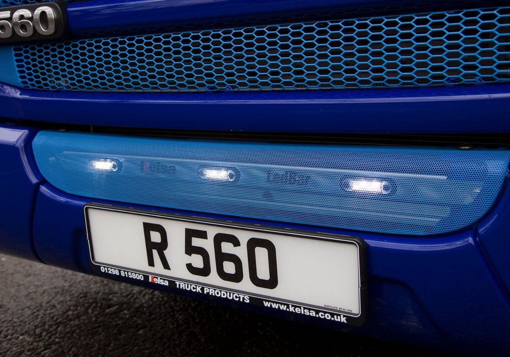 Stainless Steel LedBar for Scania R2 with Low Bumper | 3 White LEDs