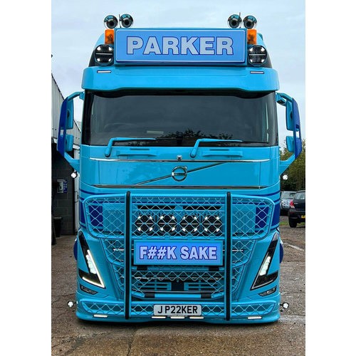 Sunvisor for Volvo FH4/4B with FWC-Camera | Type 3 | 2 Top Lightholes