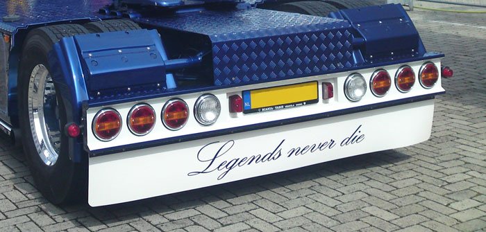 Universal Rear Bumper | 8 Holes with License Plate Cutout